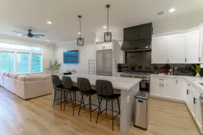 Luxury Home w/ Houston Best View & Near Everything - Image 2