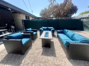 Luxe 5BR Haven-Hot Tub-Near DT-3 Kings-Ski-Game Rm - Image 3