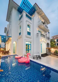 Cheap 5BR Sun Feria Villa, Pool & Near Beach - Image 2