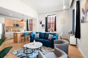 Vibrant Loft in St. Louis| Pool| Free Parking| Gym - Image 4