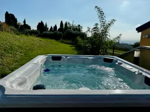 Corte Busola-Collina di Verona-Private Jacuzzi. - Image 3