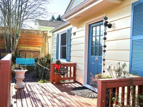 SEATTLE COTTAGE RETREAT AV DISCOVERY PARK - Image 2