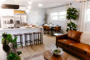 Coffee House-Central Location/Cruise/Mayo/UNF/JU - Image 2