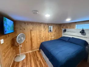 Cozy and Cute Cottage in Laconia - Image 5