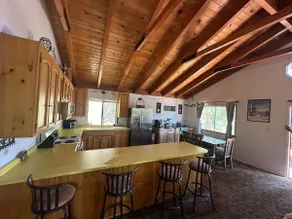 The cozy cabin! - Image 3