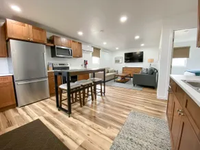 The 605 House - Image 3