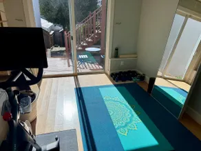 Bright, Modern In-Law Suite w/ Gym & Garden - Image 3