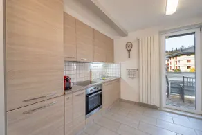2BR Spiez Center Parking & Balcony near Interlaken - Image 4