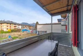 2BR Spiez Center Parking & Balcony near Interlaken - Image 5