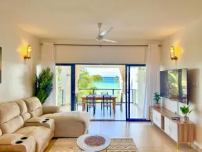 The Beachfront Penthouse: Pool + Hot Tub + AC + Ensuite - Image 2