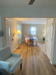 Whole house 2 bedrooms 1 bath sunroom fenced yard - Image 2