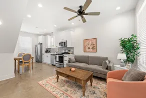 Roux Hous-Cajun Luxe Stay-Fast WiFi-Safe/Central - Image 4