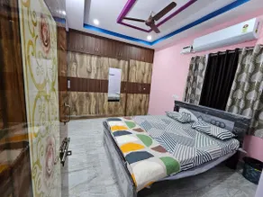Hostmate Homestay-2bhk furnished Near Railway stat - Image 3