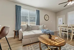 Cozy Stay Near Magnolia & Baylor - Image 3