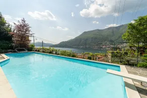 Lake view Villa with private garage & private pool - Image 2