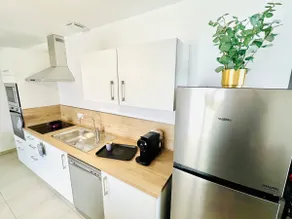 Le Cèdre Enchanté - Maison avec 2 chambres pour 6 personnes climatisée, avec terrasse et BBQ - Image 5