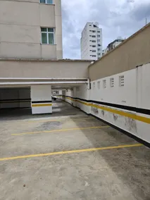 Luxury two-bedroom apartment in the center - Image 4