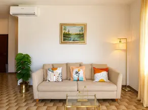 Maison du Soleil, a short walk from the beach - Image 3