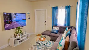 Sunny-Shore Hideaway - Image 5