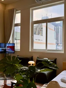 Sunlight Duplex with Panoramic Windows : 5min D1 - Image 3