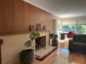 Lou's house - Image 3