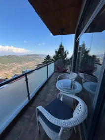 The best luxury apartment free cancellation - Image 2