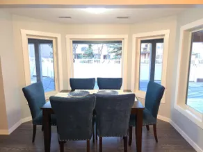*Walkout basement* On Golf Course & Near Lake - Image 4