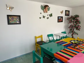 Sunflower House - Image 4