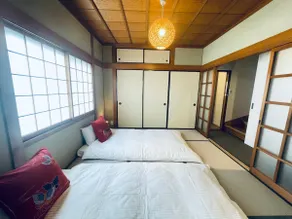 6 minutes from Hibiya subway station. Modern Japanese style. Single house for rent. 2 bathrooms. 2 toilets. 2 parking spaces. - Image 3