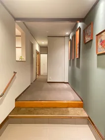 6 minutes from Hibiya subway station. Modern Japanese style. Single house for rent. 2 bathrooms. 2 toilets. 2 parking spaces. - Image 2