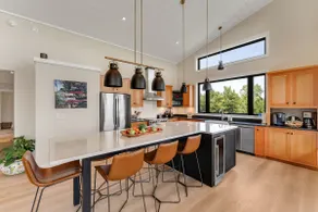 Luxury NEK 100 Acre Retreat, Views, VAST & Skiing - Image 4