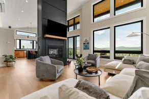 Luxury NEK 100 Acre Retreat, Views, VAST & Skiing - Image 2