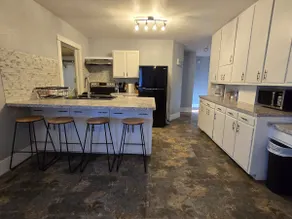 Frank's Place - Image 2
