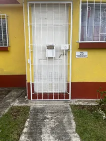 Cozy family home near Plaza Valle - Image 2