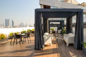 Stunning Apt w/a Terrace | Rooftop+Gym+Game Room - Image 4