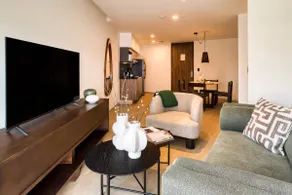 Ideal Apt f/Groups & Families | Amazing Amenities - Image 2