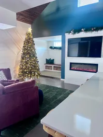 The Cabin - Image 3