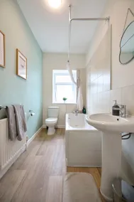 Cosy 2 Bedroom house, Contractors, Families, Relocations - Image 4