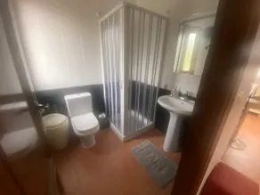 Apartment with private bathroom - Image 4