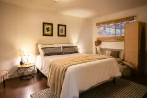Cozy Cottage w/ River Views | Hot Tub - Image 3