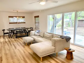 BTX Modern Farmhouse - Image 4
