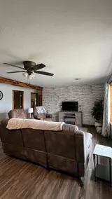 Amish Alley Guesthouse (no cleaning fee) Near TLA - Image 2
