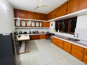 Rose Villa-Near International airport - Image 3