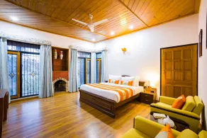 3-BHK Escape with Lush Garden & Magnificent Views - Image 4