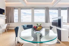 Modern apartment on the 6th floor with panoramic views - Image 2