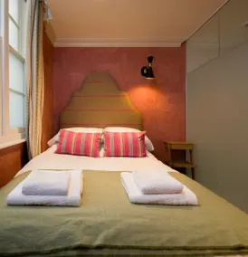 Petite Charming Notting Hill Studio - Image 2