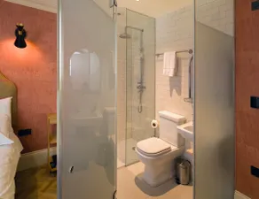 Petite Charming Notting Hill Studio - Image 5