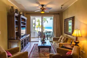 Sunny retreat in San Jose! - Image 2