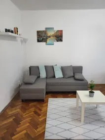 Akvamarin Downtown Apartman - Image 2