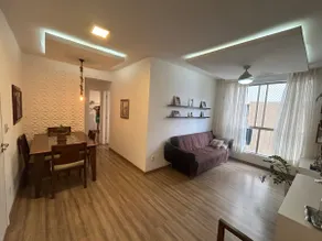 Apartment on the first block of the beach, building with swimming pool - Image 2